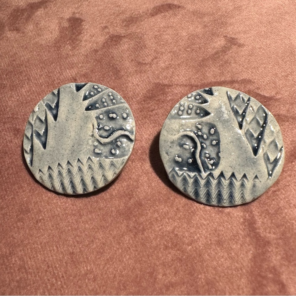 Ceramic hand stamped earrings. Blue. - Picture 2 of 3